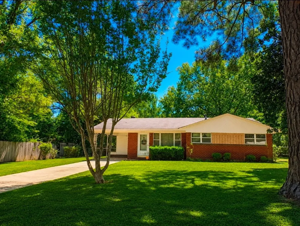 6323 Santa Monica Boulevard Shreveport, LA 71119
