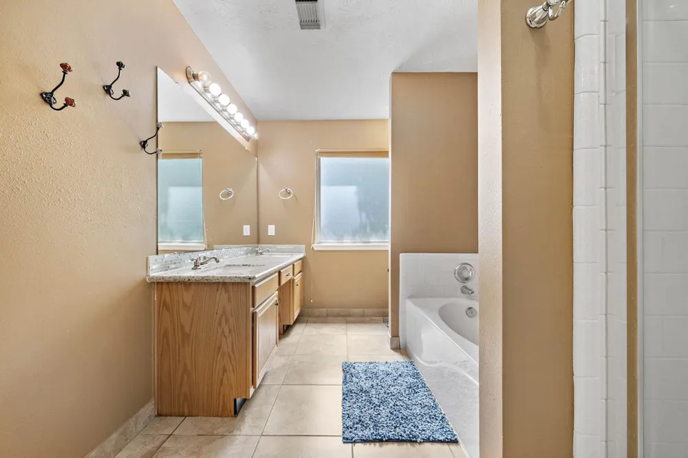 18223 Lundar Lane Tomball, TX 77377