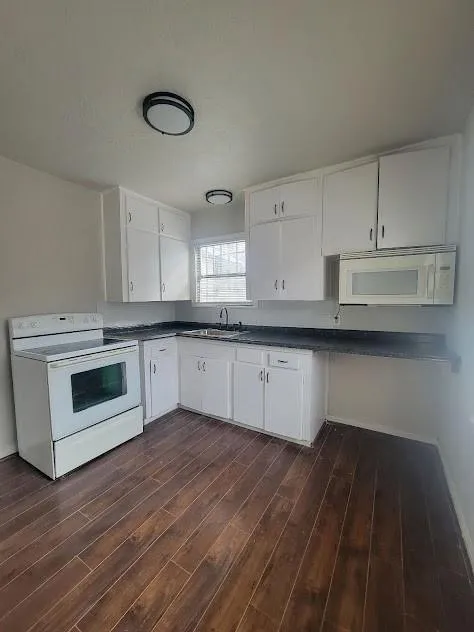5318 Chennault Road Houston, TX 77033