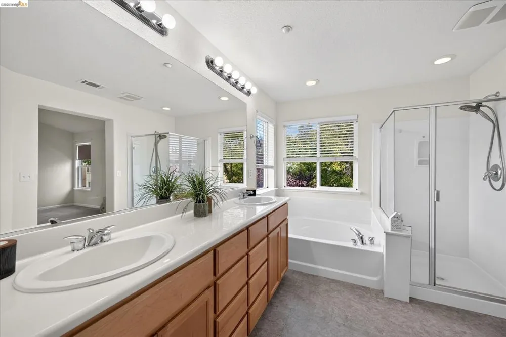 1250 Picadilly Ln Brentwood, CA 94513