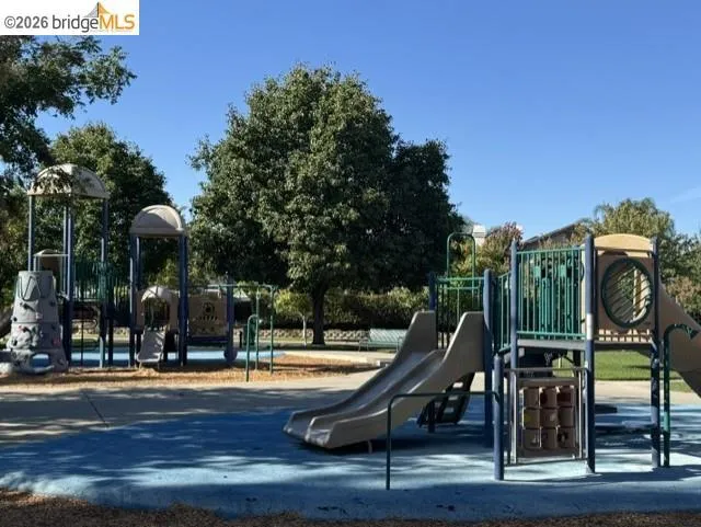 1250 Picadilly Ln Brentwood, CA 94513