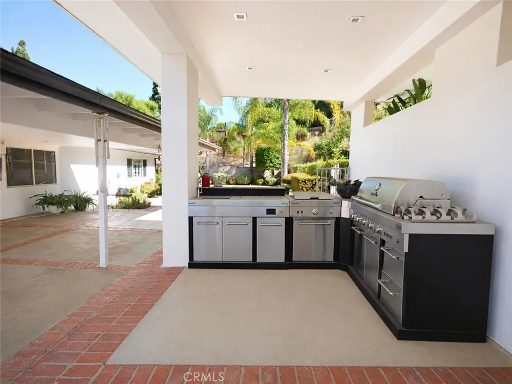 12700 Jolette Avenue Granada Hills, CA 91344
