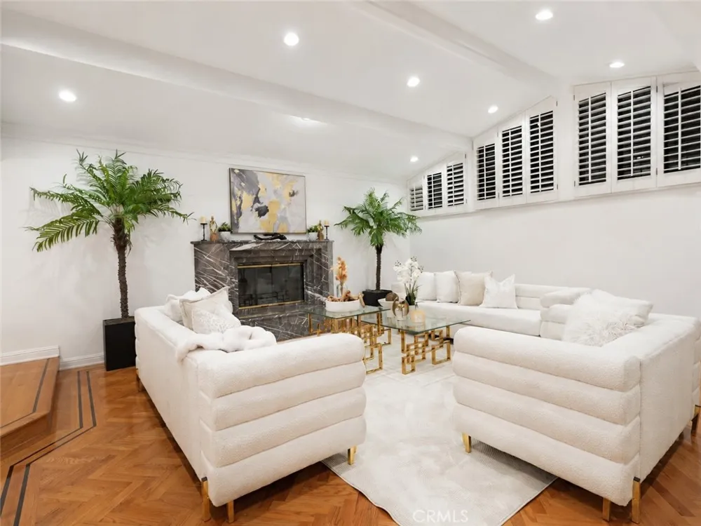 12700 Jolette Avenue Granada Hills, CA 91344