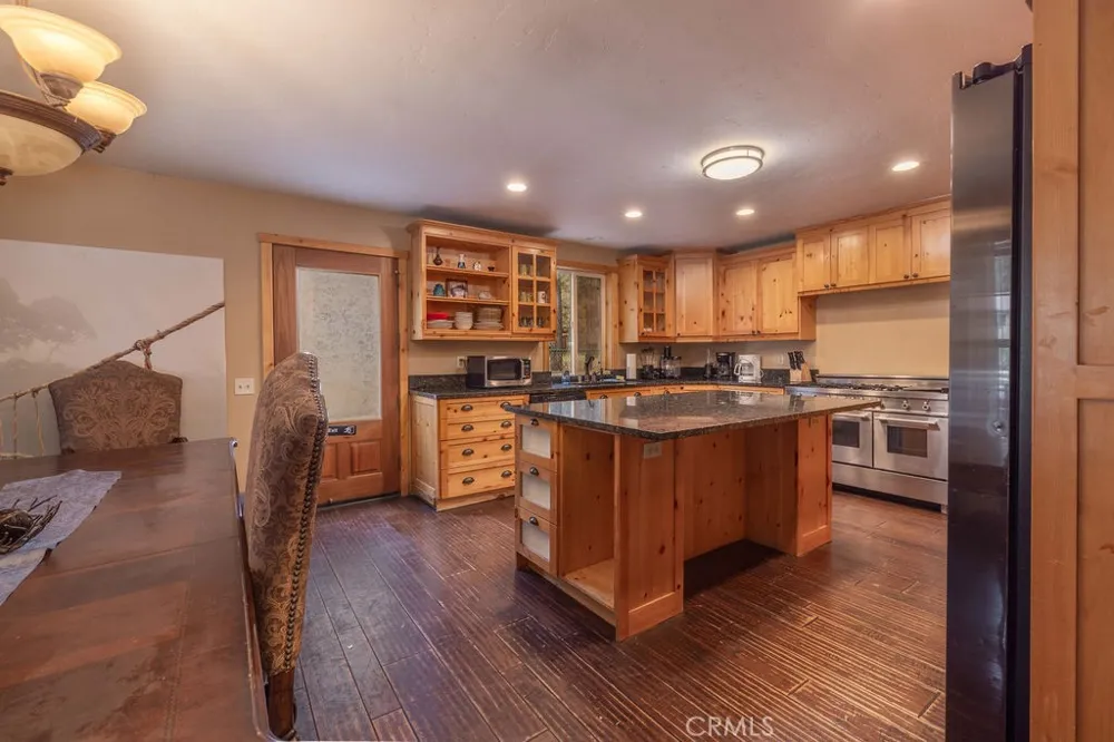 630 Summit Boulevard Big Bear Lake, CA 92315