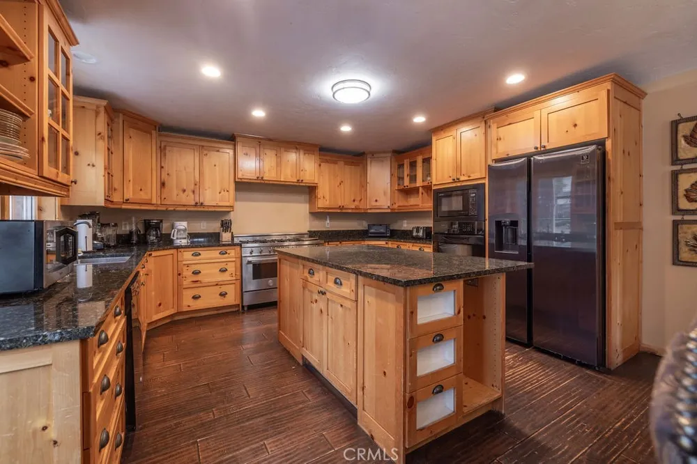 630 Summit Boulevard Big Bear Lake, CA 92315
