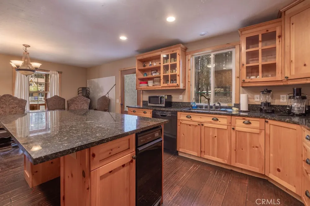 630 Summit Boulevard Big Bear Lake, CA 92315