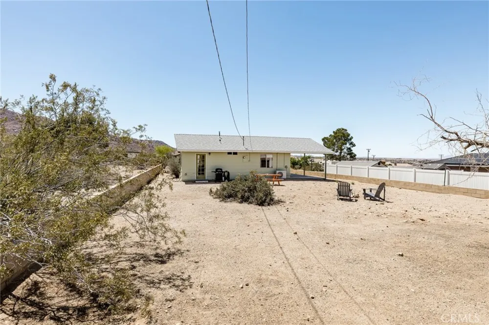 7393 Saladin 29 Palms, CA 92277