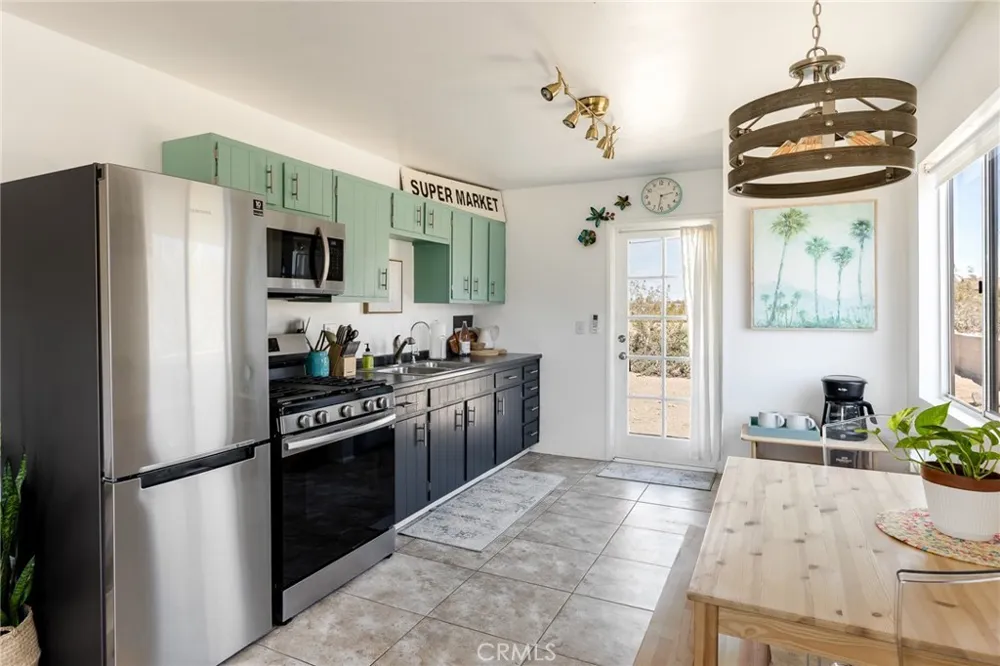 7393 Saladin 29 Palms, CA 92277