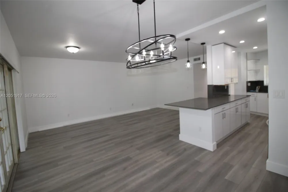 8340 SW 154th Ave #60 Miami, FL 33193