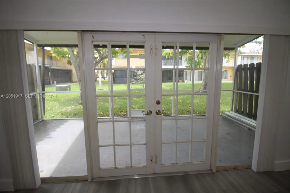 8340 SW 154th Ave #60 Miami, FL 33193