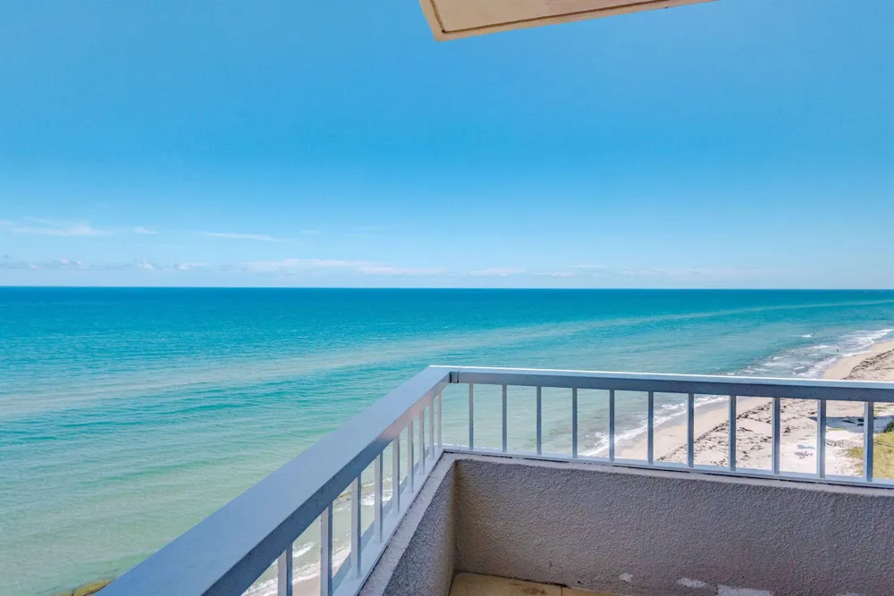 5540 OCEAN DRIVE #14A Singer Island, FL 33404