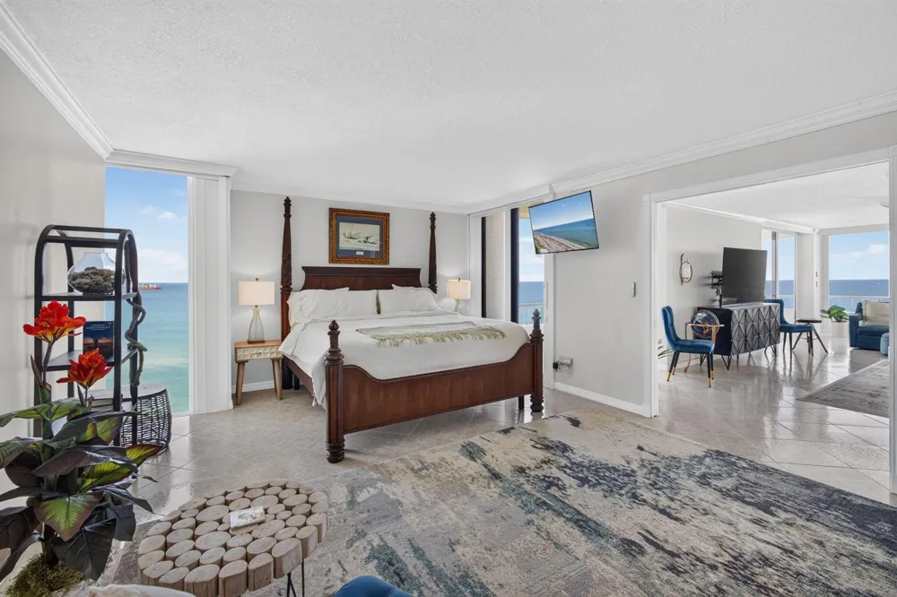 5540 OCEAN DRIVE #14A Singer Island, FL 33404