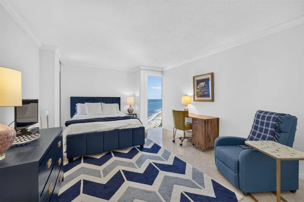 5540 OCEAN DRIVE #14A Singer Island, FL 33404