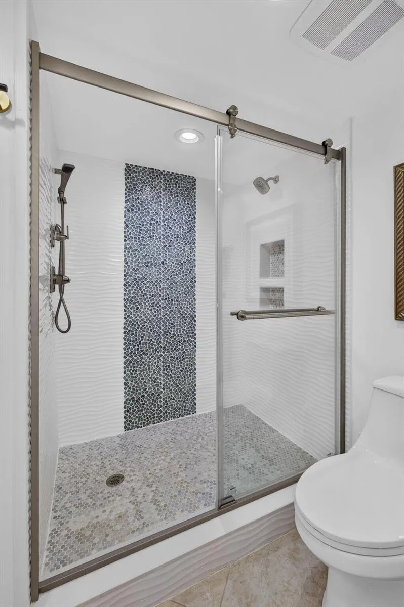 5540 OCEAN DRIVE #14A Singer Island, FL 33404