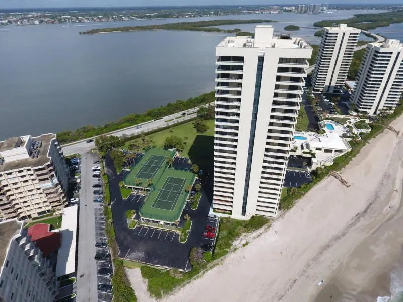 5540 OCEAN DRIVE #14A Singer Island, FL 33404