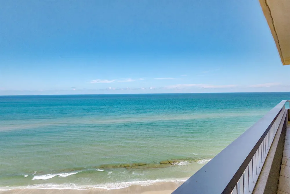 5540 OCEAN DRIVE #14A Singer Island, FL 33404