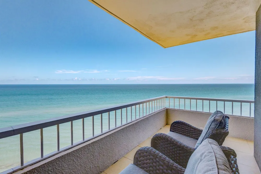 5540 OCEAN DRIVE #14A Singer Island, FL 33404