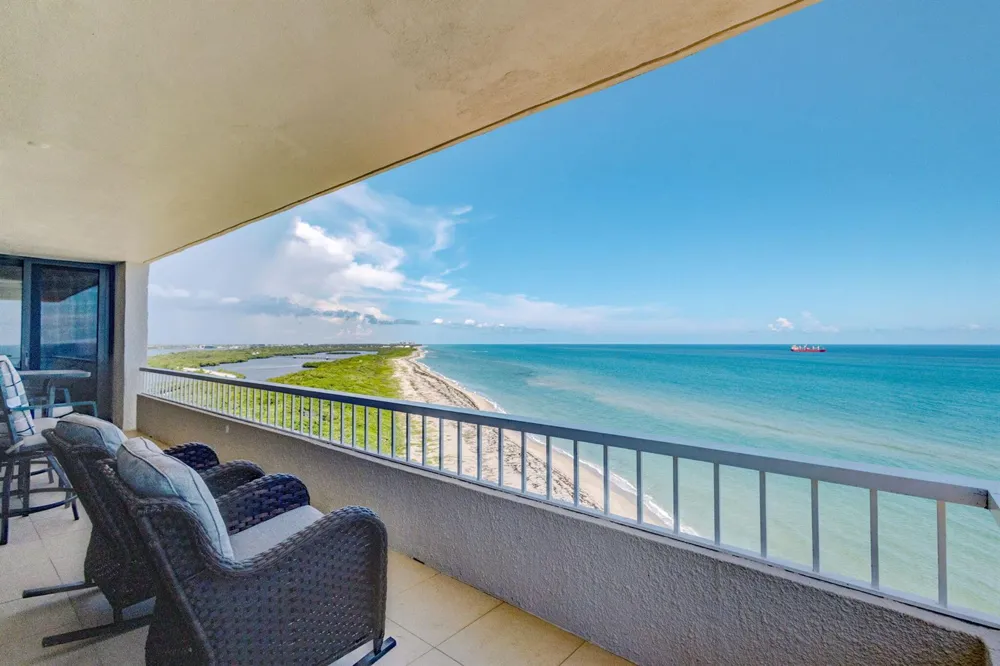 5540 OCEAN DRIVE #14A Singer Island, FL 33404