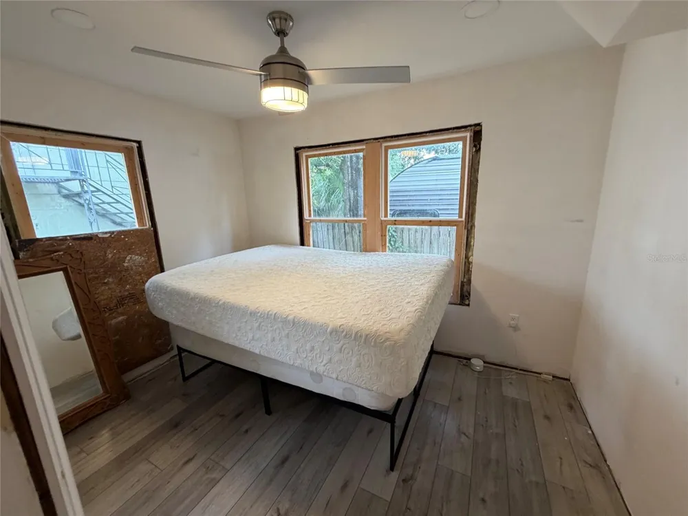 618 15TH STREET St Petersburg, FL 33705