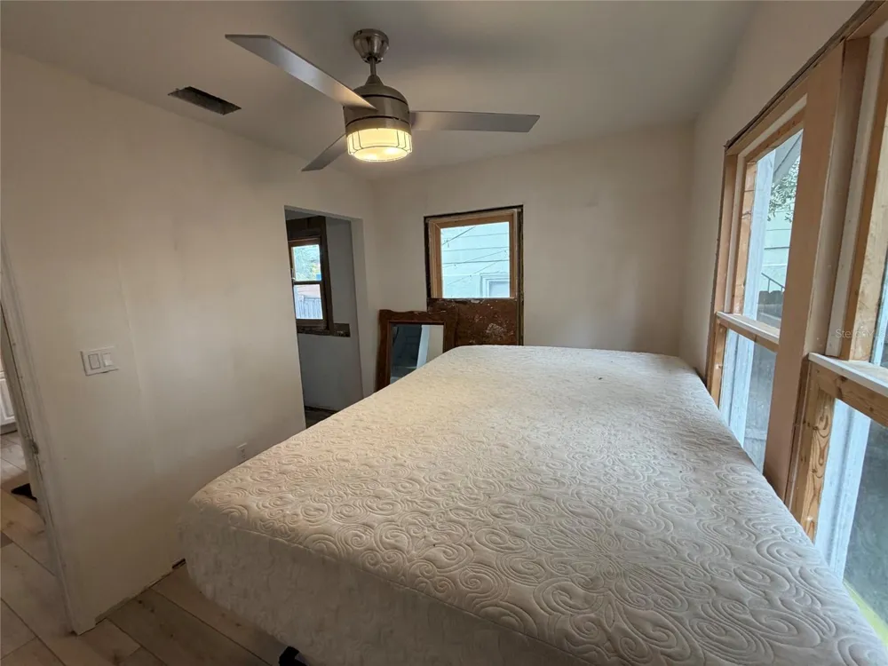 618 15TH STREET St Petersburg, FL 33705