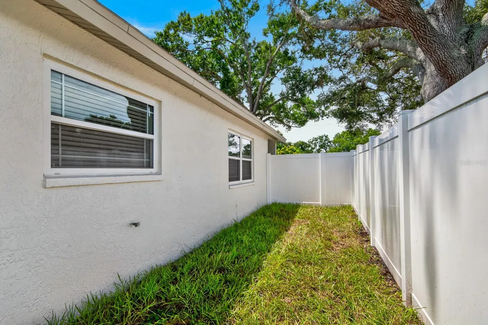 7037 69TH STREET Pinellas Park, FL 33781
