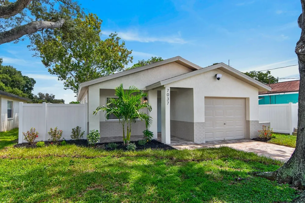 7037 69TH STREET Pinellas Park, FL 33781