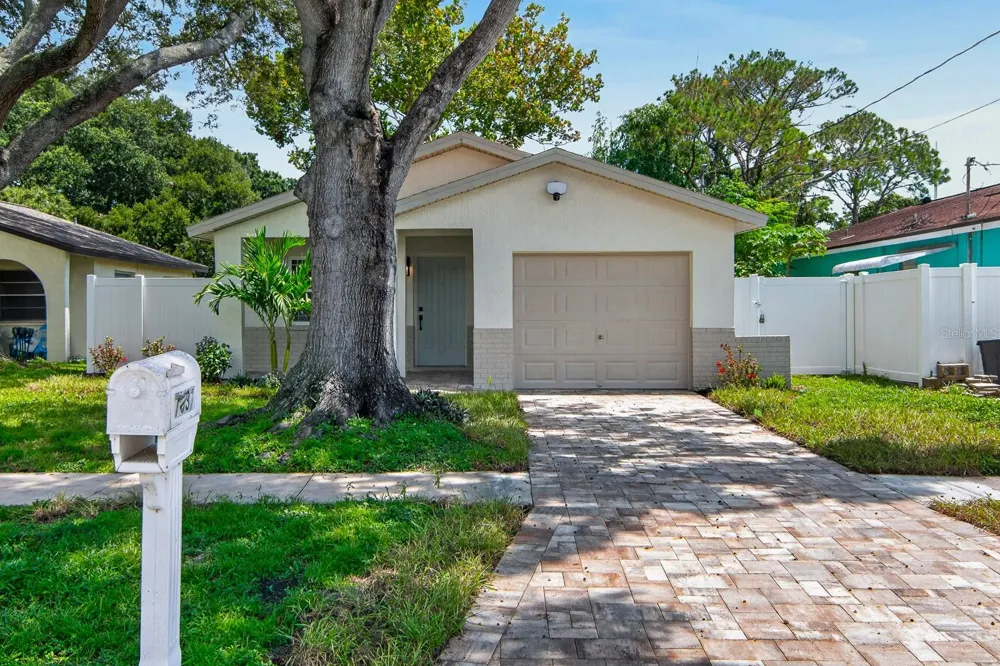 7037 69TH STREET Pinellas Park, FL 33781