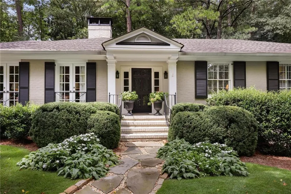 349 Pineland Road NW Atlanta, GA 30342