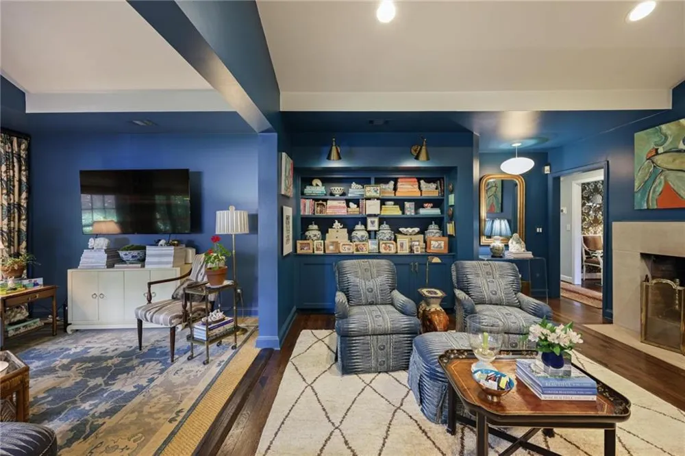 349 Pineland Road NW Atlanta, GA 30342