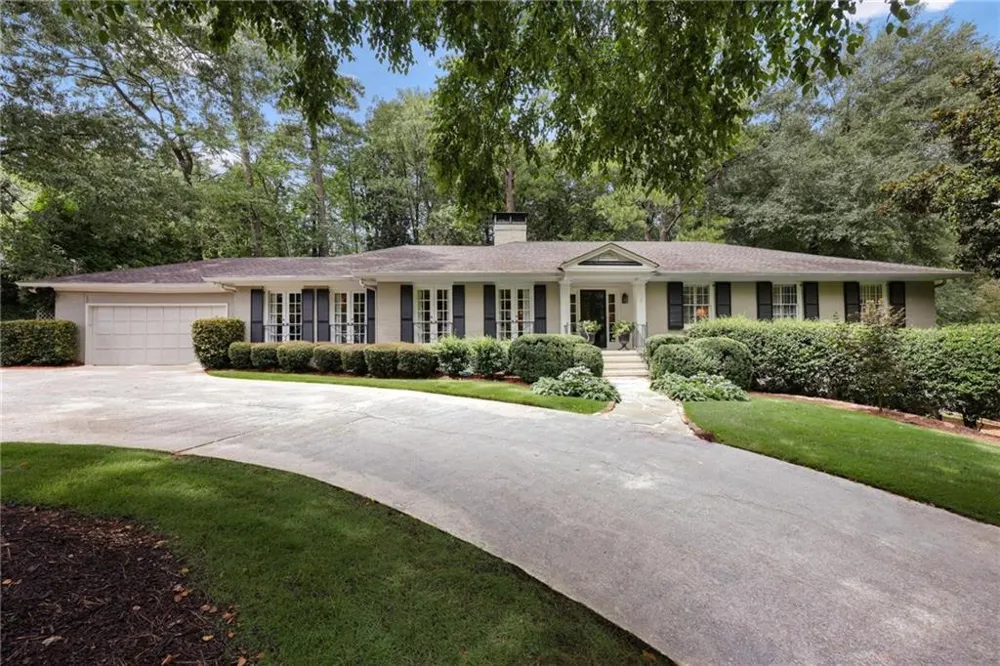 349 Pineland Road NW Atlanta, GA 30342