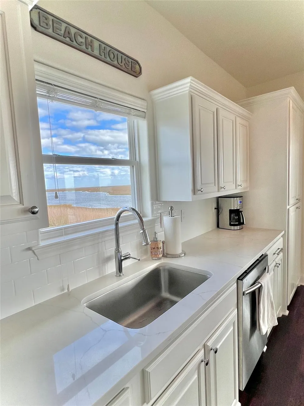 802 18th St Street Port Bolivar, TX 77650