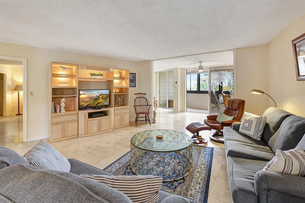 1357 NE Ocean Boulevard #318 Stuart, FL 34996
