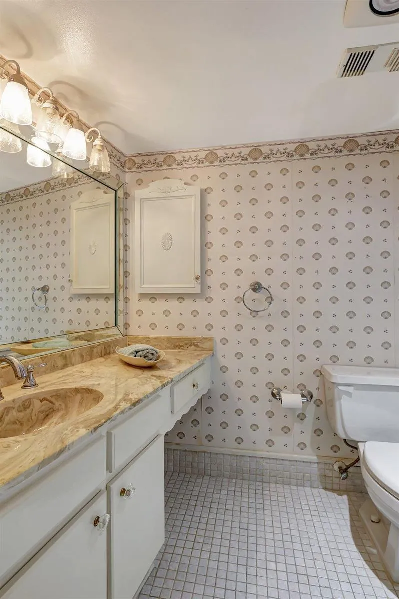 1357 NE Ocean Boulevard #318 Stuart, FL 34996