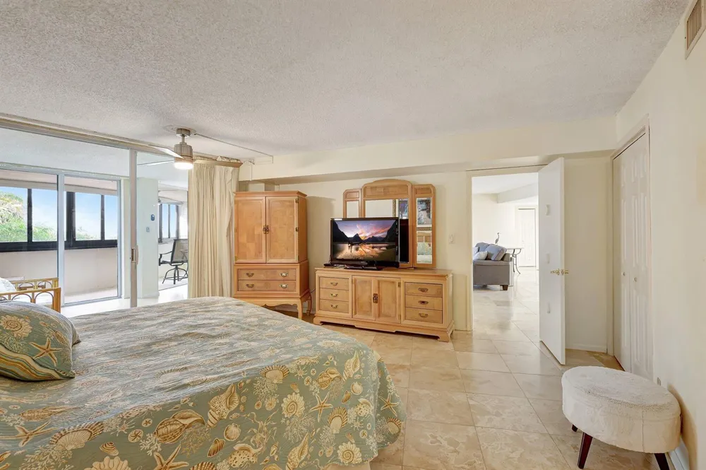 1357 NE Ocean Boulevard #318 Stuart, FL 34996