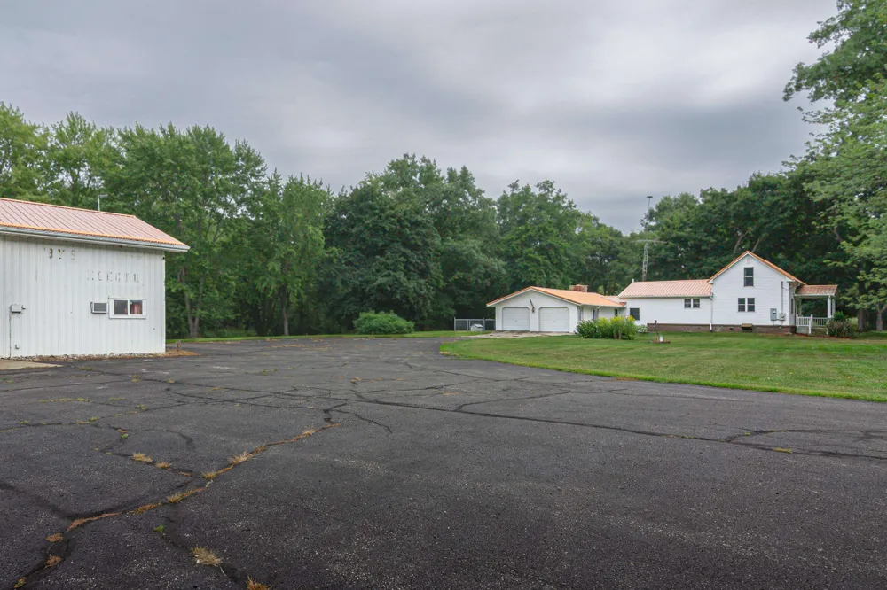 8370 Lumberjack Road Seville Township, MI 48877