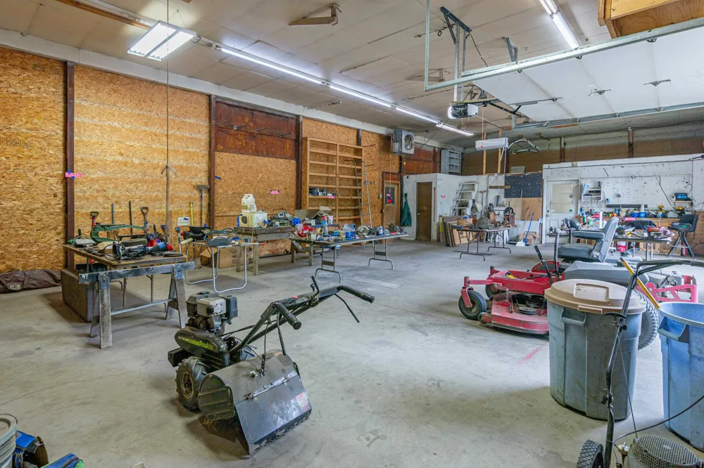 8370 Lumberjack Road Seville Township, MI 48877