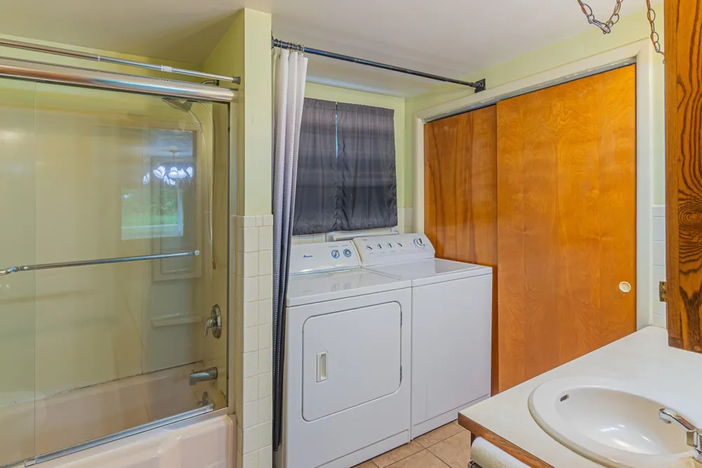 8370 Lumberjack Road Seville Township, MI 48877