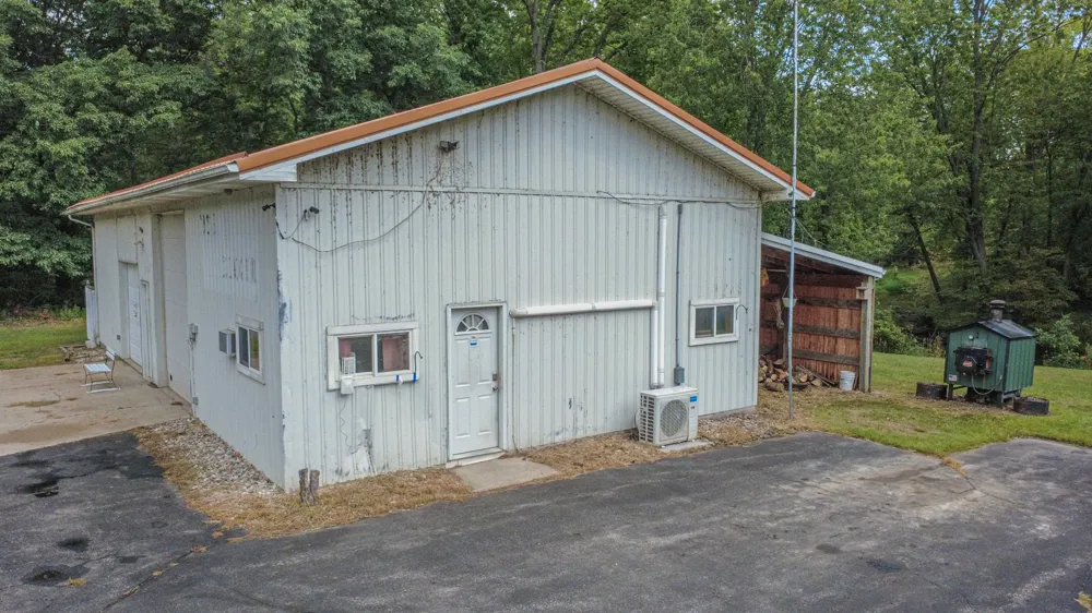 8370 Lumberjack Road Seville Township, MI 48877