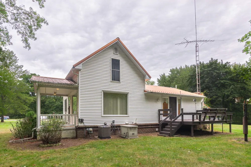 8370 Lumberjack Road Seville Township, MI 48877