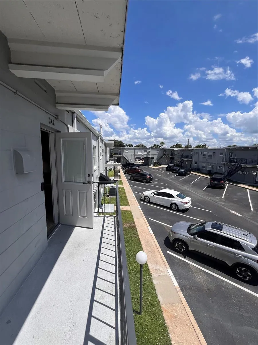 151 ORLANDO AVENUE #242 Winter Park, FL 32789