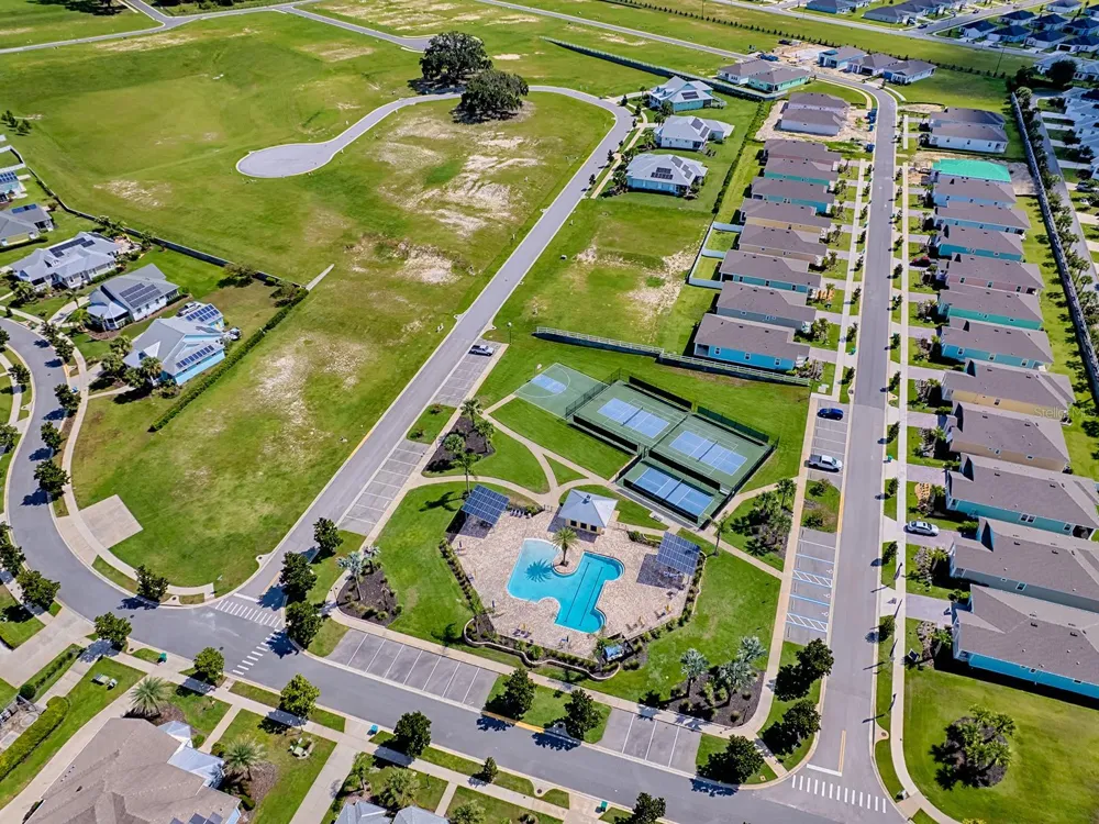 1148 BAHIA HONDA KEY DRIVE Lady Lake, FL 32159