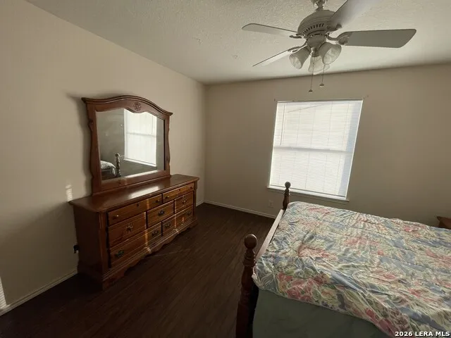 8526 CHICKASAW BLF Converse, TX 78109