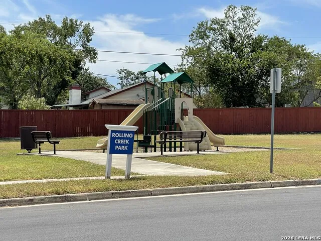8526 CHICKASAW BLF Converse, TX 78109