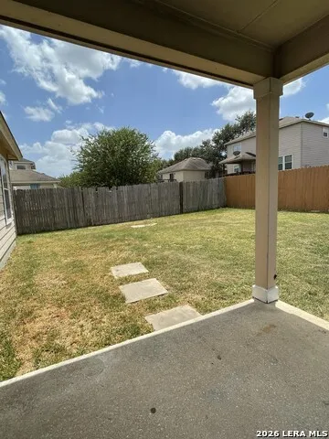 8526 CHICKASAW BLF Converse, TX 78109