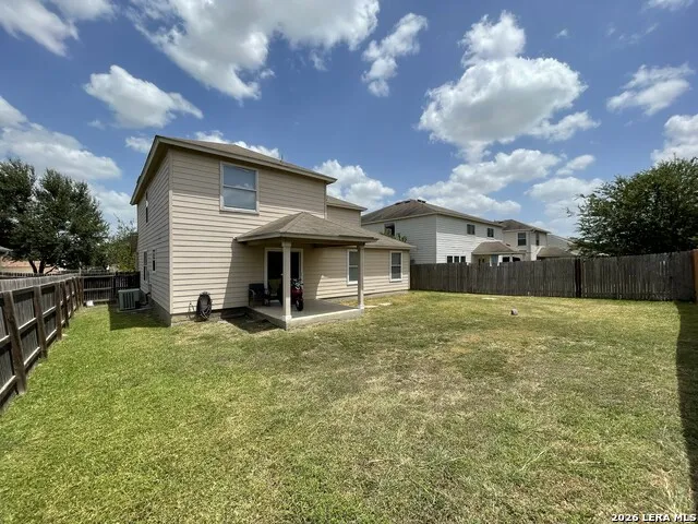 8526 CHICKASAW BLF Converse, TX 78109