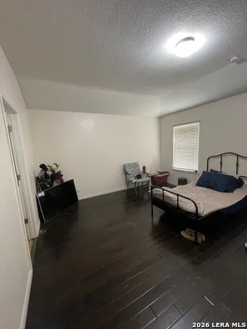 8526 CHICKASAW BLF Converse, TX 78109