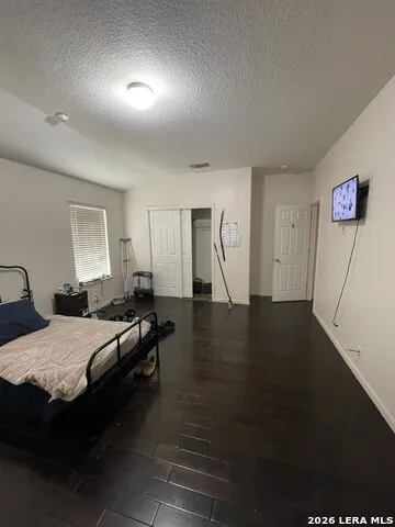 8526 CHICKASAW BLF Converse, TX 78109