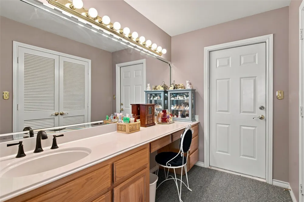 16582 US Highway 82 E Honey Grove, TX 75446