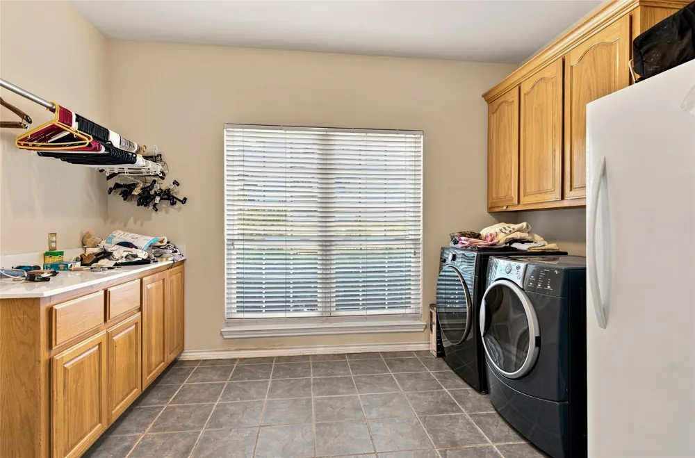 16582 US Highway 82 E Honey Grove, TX 75446