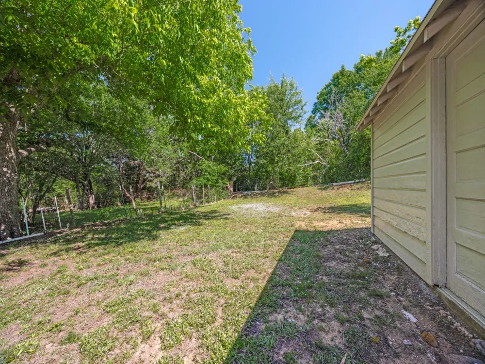 1109 Hanna Street Denison, TX 75020